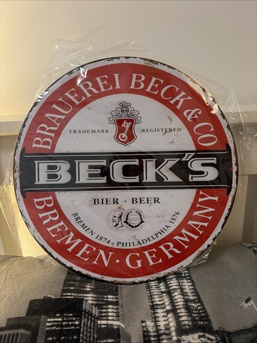 Beck beer bottle cap wall - bottle,