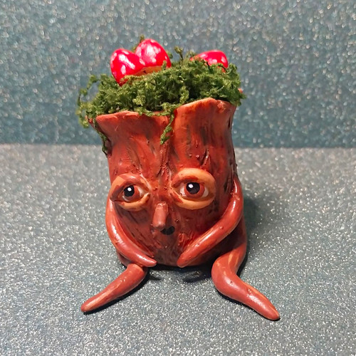 Small handmade tree stump - small,