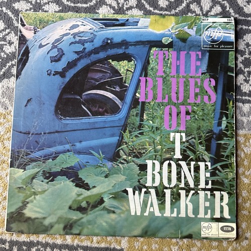 The blues bone walker - t,