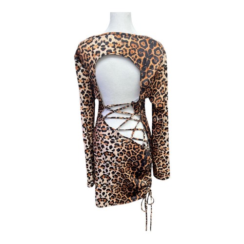 Hot girl leopard print