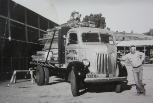 Vintage ford flatbed - flatbed, lumber
