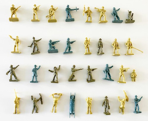 Military figures to 1 - 70, figures.