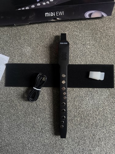 Electronic midi wind - electronic,