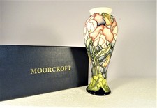 MOORCROFT POTTERY, SWEETPEA