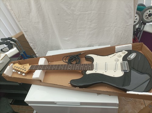 Electric guitar black - electric,