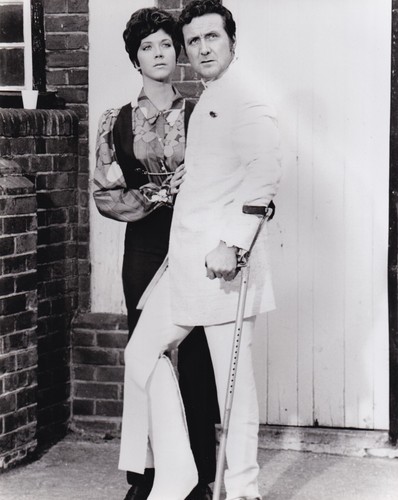 Press photo patrick macnee - press,