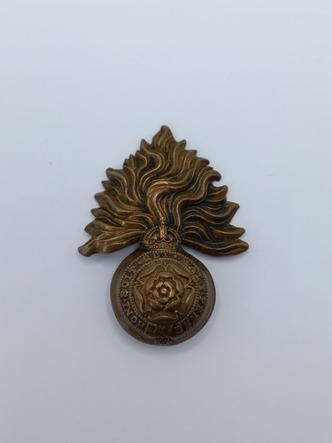 Vintage cap badge the - badge,