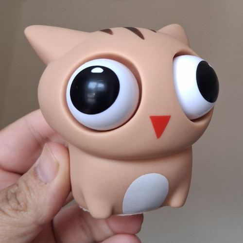Big eyed cat - cat, figurine