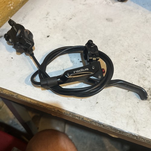 Radius black h - (tektro), l/h