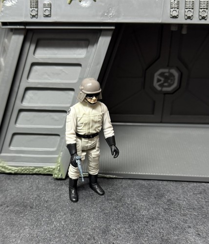 Vintage star wars figure - wars,