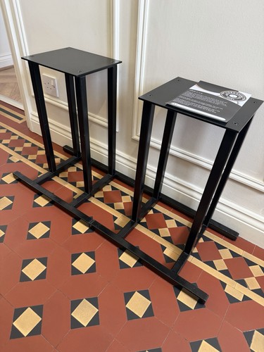 Linn sara stands - be, used