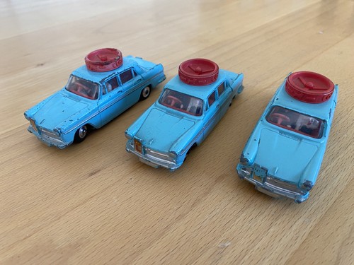 Three corgi 236 austin a60 - 236,