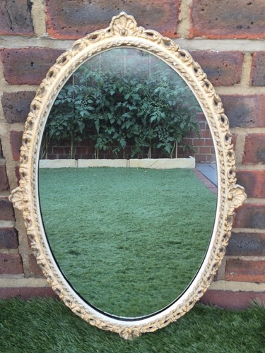 Vintage oval distressed - oval, gold