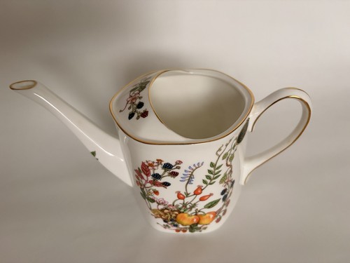 Aynsley somerset watering can - somerset,