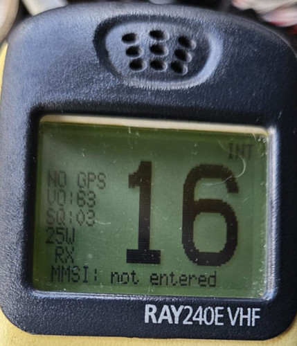 Raymarine vhf ray240e mmsi - raymarine,
