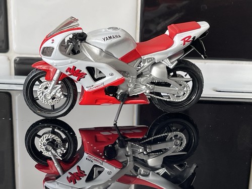 Yamaha yzf 18 - yamaha, 1/18
