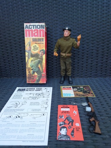 Vintage boxed action man - action,