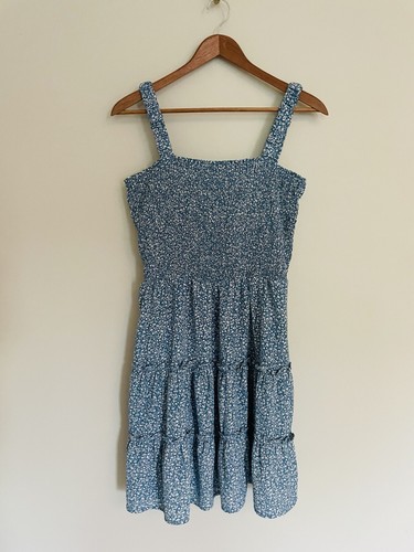 Ditsy floral smocked - floral,