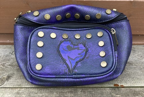 Disney descendants bum bag - disney,