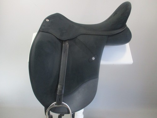 Wintec isabell dressage saddle - wintec,