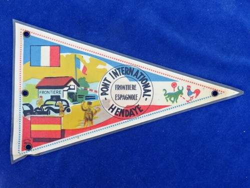 Nice vintage fanion - nice,