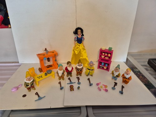 Disney princess snow white - princess,
