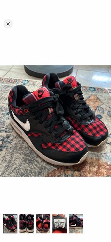 Buffalo plaid nike or - buffalo,