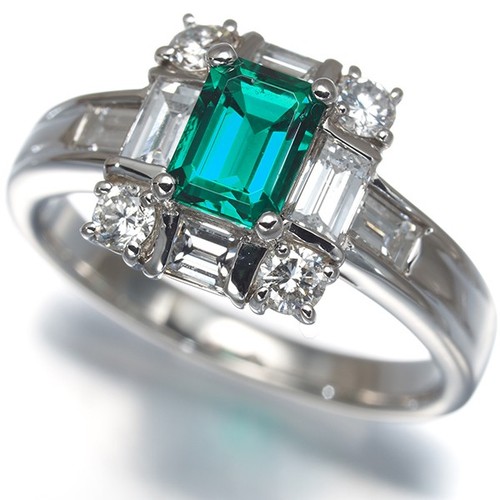 Auth crescent vert ring - auth,