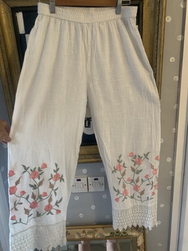 Ladies white cotton linen