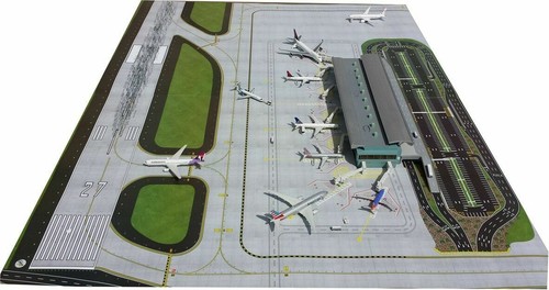 Gemini jets airside - gemini,