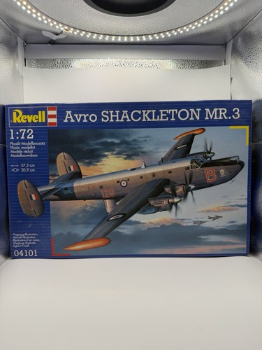 Revell scale avro - scale,