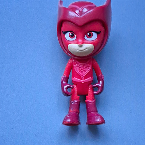 Masks owlette red - pj, plastic