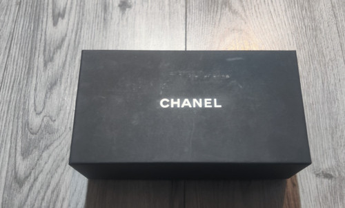Authentic chanel empty - authentic,
