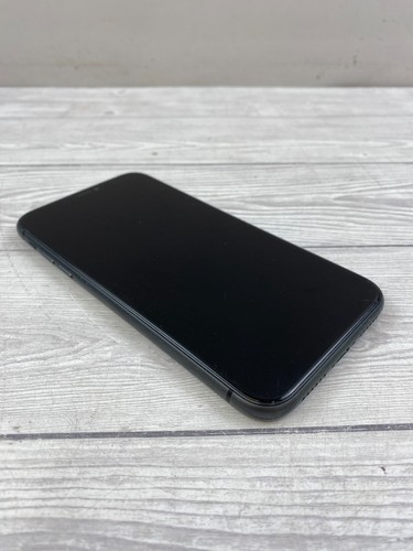 Apple iphone 64 - apple,