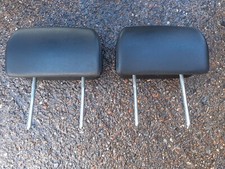 Ford Mondeo ST220 Headrests With Stitching Rear Seats