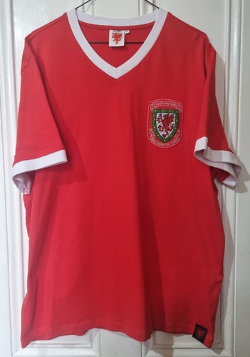 Wales retro 1956 - home, shirt