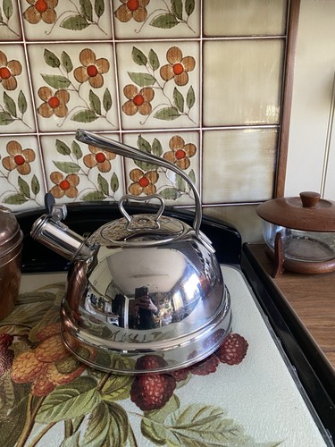 The professional cookware - the,