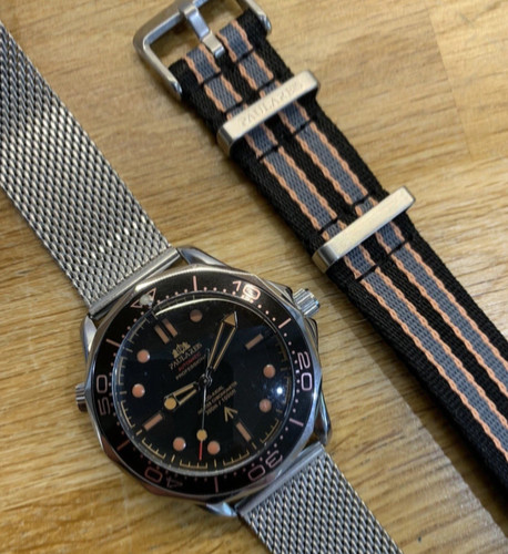 Automatic watch with - ,, 2