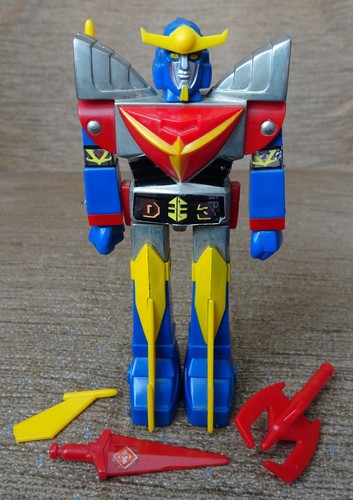 Clover daitarn invincible - clover,