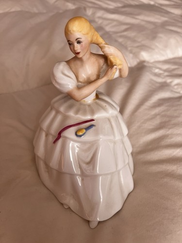 Vintage 1983 royal doulton - vintage,