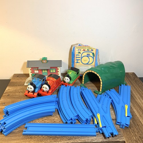 Thomas friends pull - thomas, back