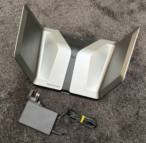 Netgear nighthawk ax8 - netgear, 8-stream