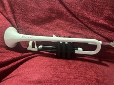 Trumpet with mouthpiece - trumpet,