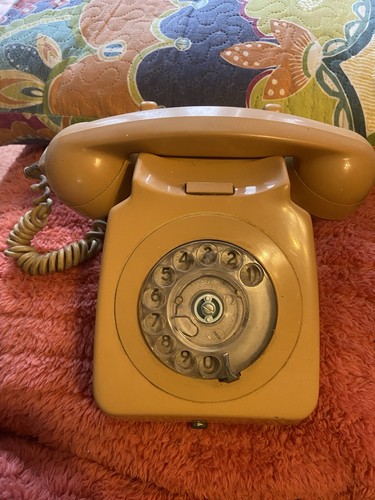 Vintage retro 70s mustard - vintage,