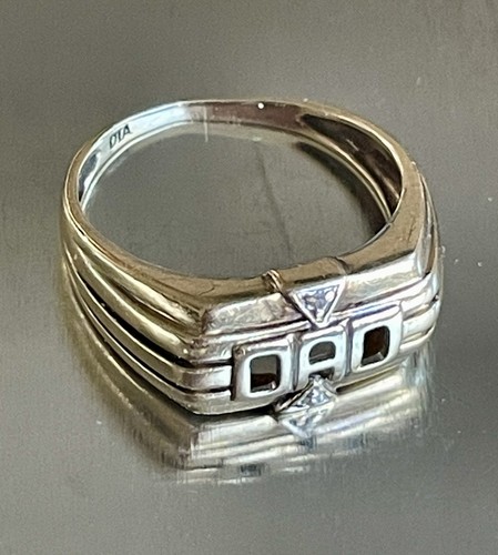 Gents 9ct yellow gold diamond - gents,