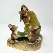 Merrie Mice From Border Fine