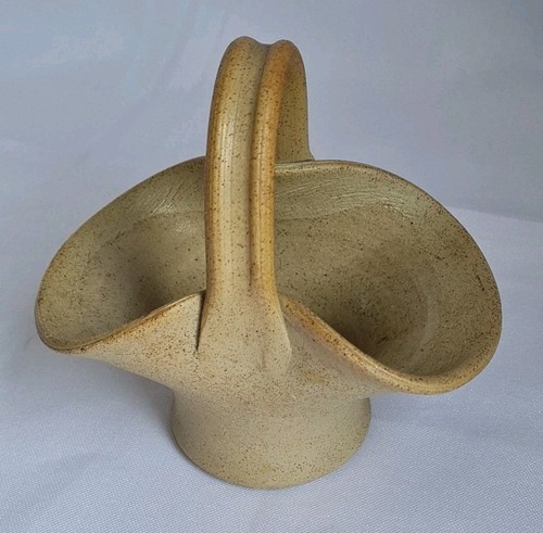 Vintage hillstonia basket - vintage,
