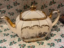 Sadler Teapot, Coach and
