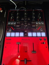 Pioneer DJM-S5 2-Channel Serato DVS Battle Mixer with Scratch Ready