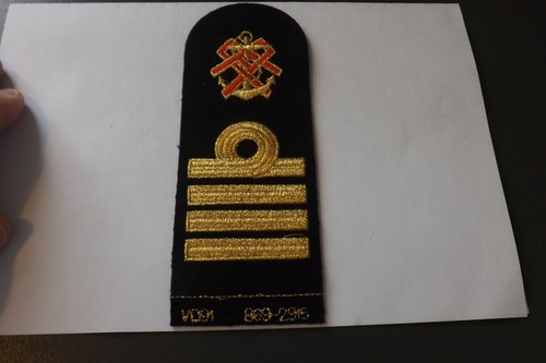 Military cloth badge queen - cloth,